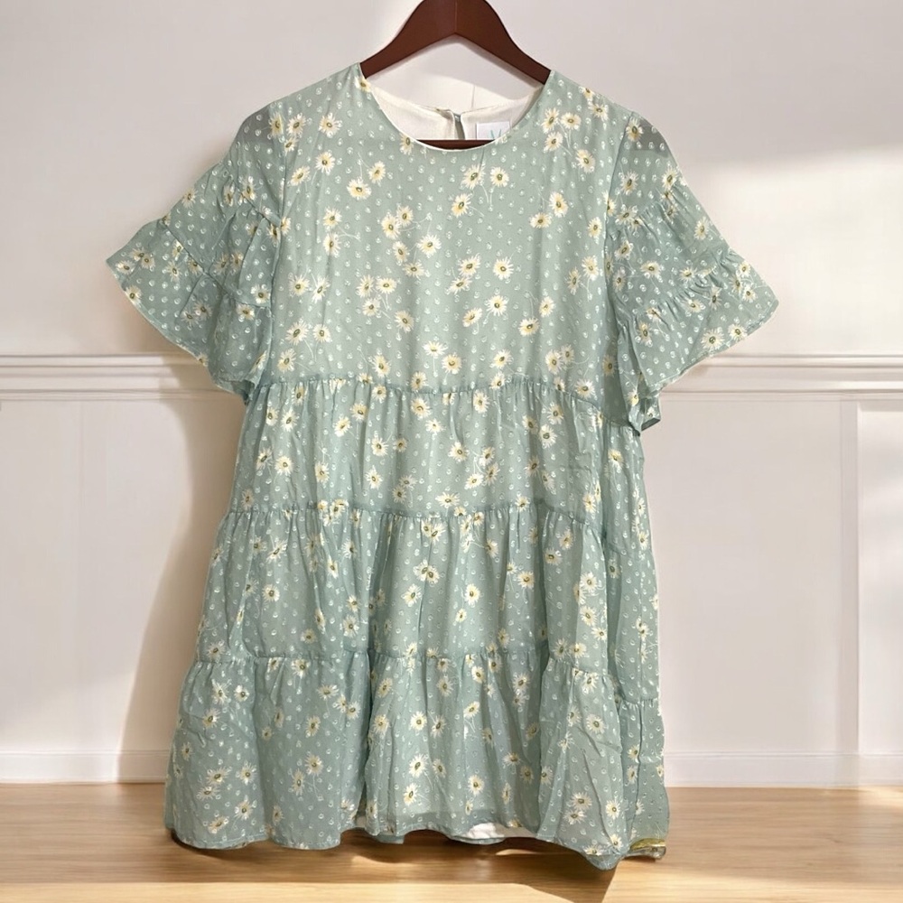 NWOT Tiered Babydoll Floral Dress - Sz M